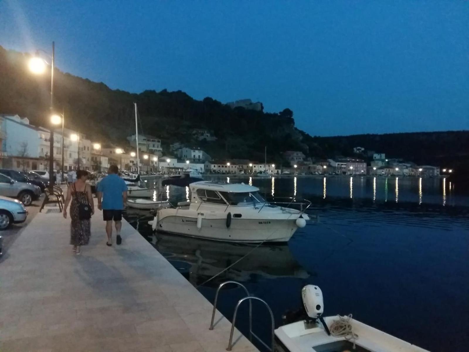 Apartments Cetiri Sestrice Novigrad  Dış mekan fotoğraf