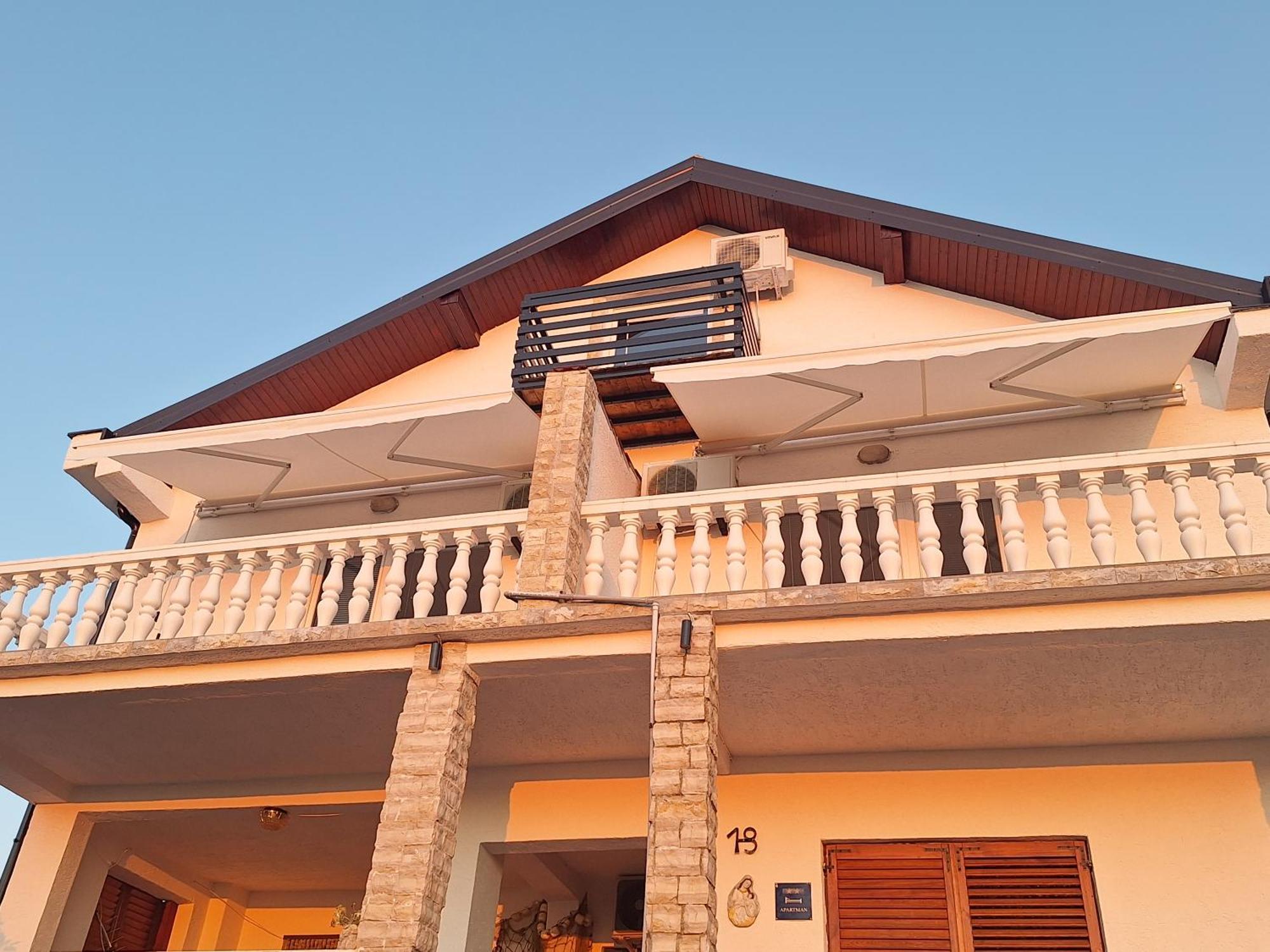 Apartments Cetiri Sestrice Novigrad  Dış mekan fotoğraf